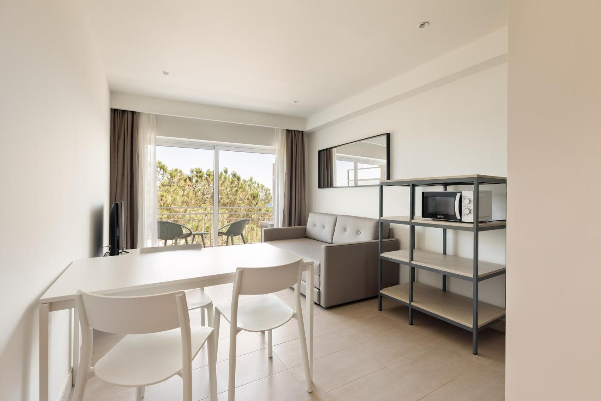 Xic Aparthotel Castell-Platja d’Aro